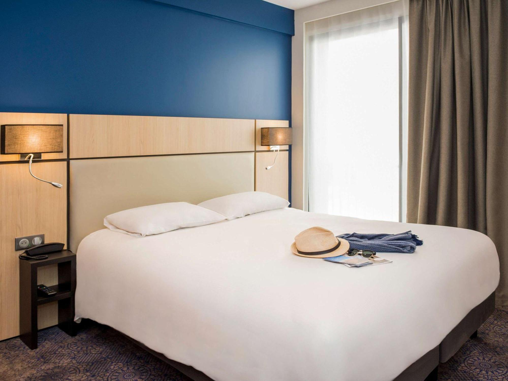 Hotel Mercure Rodez Cathedrale Eksteriør billede